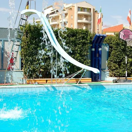 Tassoni Maison 3* Альба-Адриатика