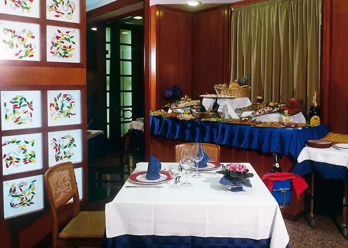 Tassoni Maison 호텔 알바아드리안티카