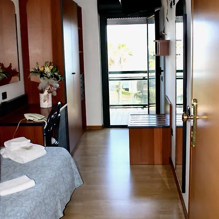 Tassoni Maison Hotell Alba Adriatica