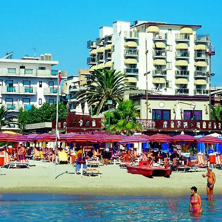 Tassoni Maison Hotell 3*