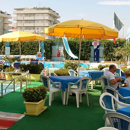 Hotel Tassoni Maison 3*