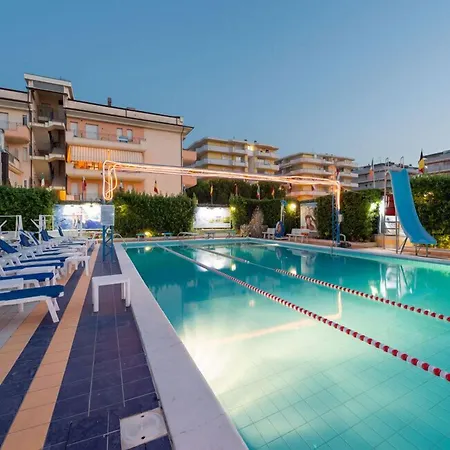 Hotel Tassoni Maison 3*