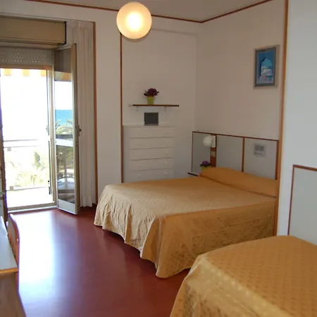 Hotell Tassoni Maison 3*